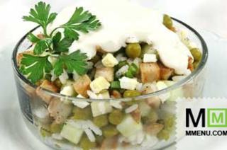 Ekşi krema ile salata ve onsuz Ekşi krema ile salata ve onsuz