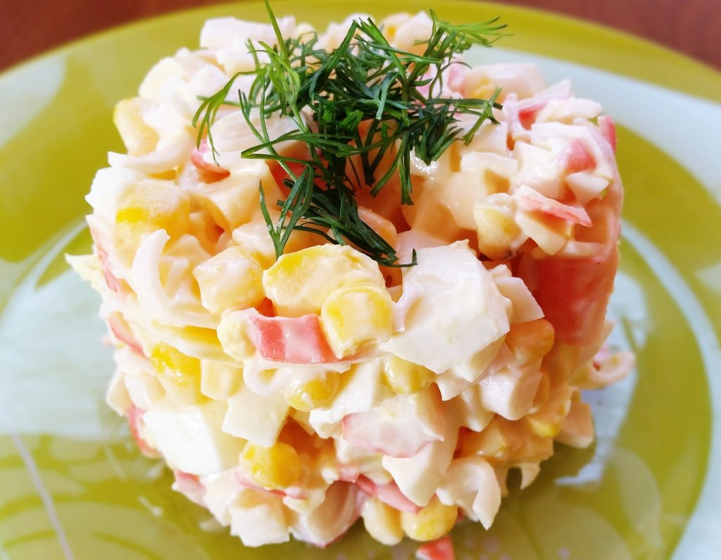 Ananaslı Kereviz Salatası Tarifi Ananaslı Kereviz Salatası Tarifi